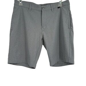 Travis Mathew Shorts Mens Size 34 Stripe Golf Performance Stretch Gray Inseam 10